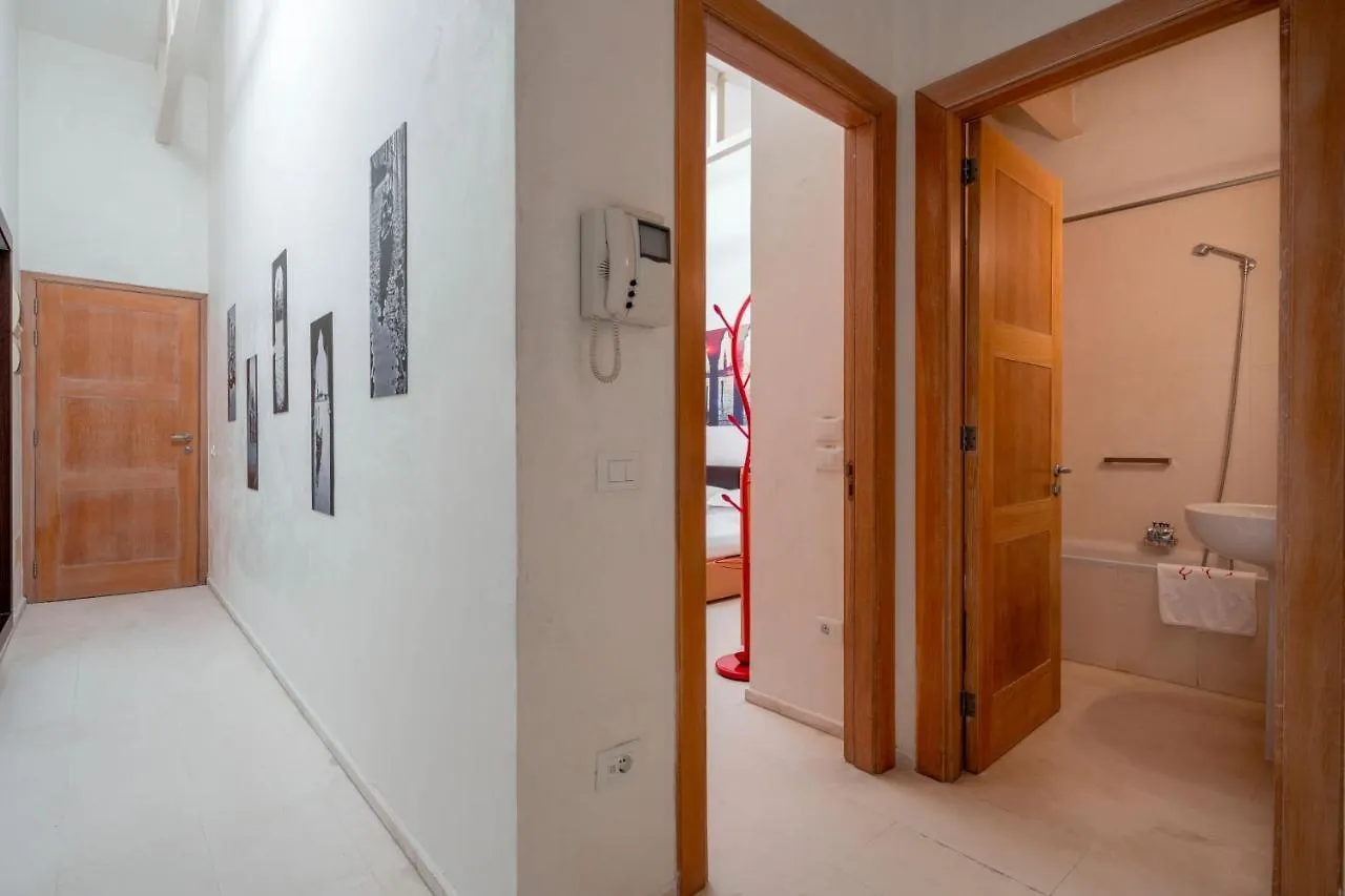 The Waterview Alcove Apartment Venice
